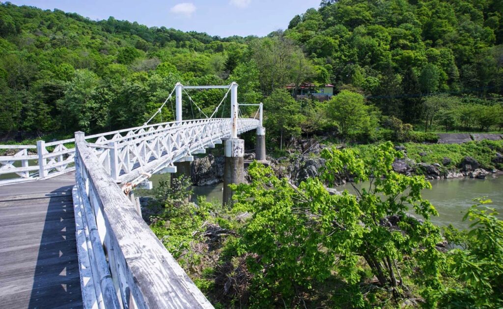 旭川「女子高生橋から突き落とし殺人事件」と「女子中学生いじめ凍死事件」の犯人につながりか