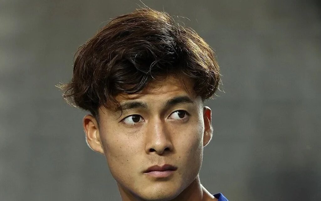 佐野航大、兄・佐野海舟「不同意性交」逮捕のせいでパリ五輪・サッカー男子代表のバックアップメンバーから外れる