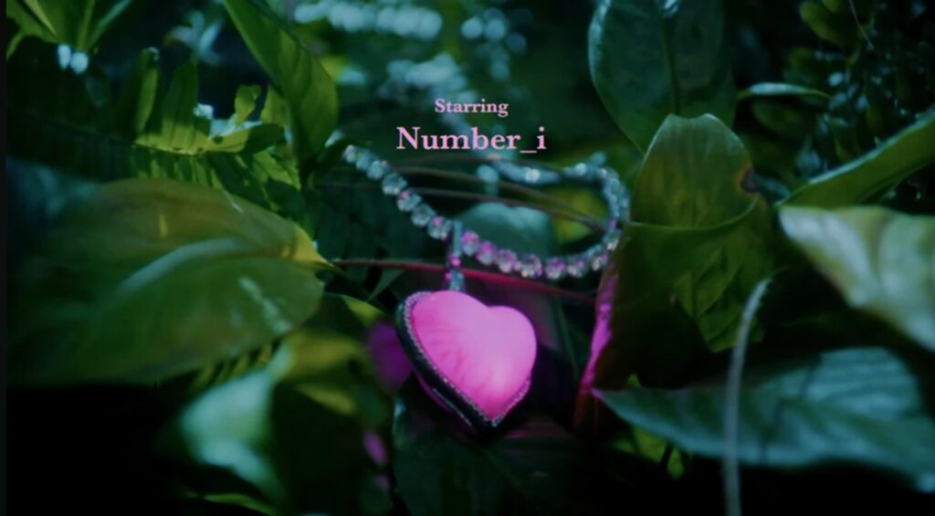 Number_iが「STARRING」表記を使ったことにアンチが反応？ MVクレジットでキンプリファンなどから指摘相次ぐ