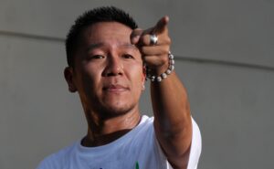 音楽デュオ「Def Tech」のMicro（西宮佑騎）、乾燥大麻所持の疑いで逮捕…デビュー20周年の日本武道館ライブ目前