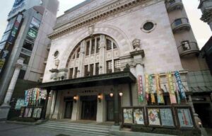 大阪松竹座、運営継続へ　閉館撤回　STARTOジュニアの聖地守る