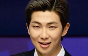 【文春砲】BTSのリーダー・RMが禁止エリアで喫煙繰り返す