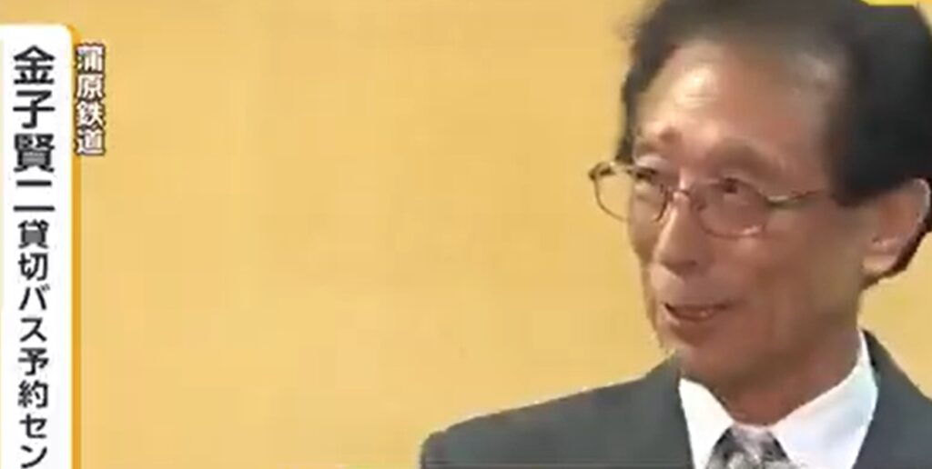 21人死傷の磐越道事故　バス運行会社・蒲原鉄道の営業担当、テレビの取材にヘラヘラ笑いながら応じる