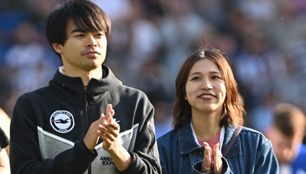 三笘薫、剱持クリア夫人と「離婚」か 結婚式投稿が双方のインスタで閲覧不可 人身事故で書類送検に続く不穏な動きに心配の声