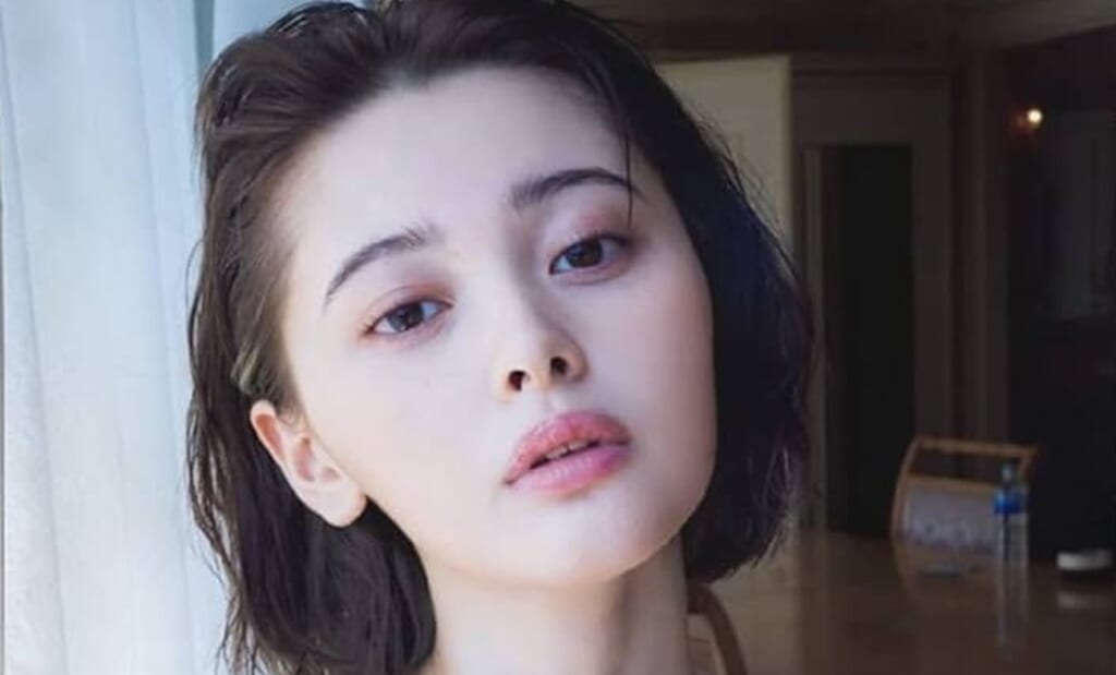 【緊迫】玉城ティナ「流出動画」の話題がXで急拡散…SNSを巻き込む大規模な“釣り”被害の全貌